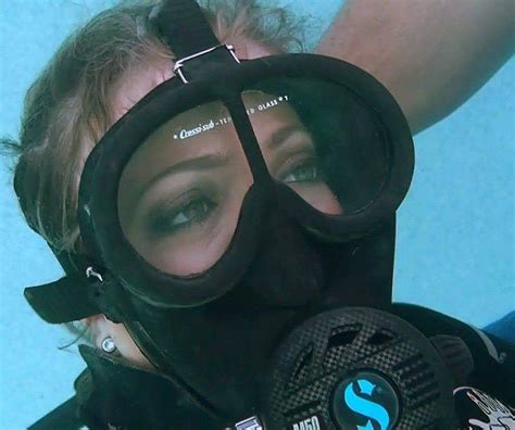 scuba girl porn|Girl Scuba Diving Porn Videos 